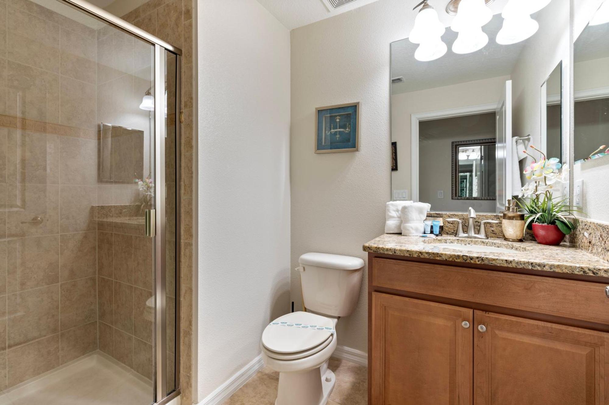Amazing 5 Bedrooms 04ba At Storey *