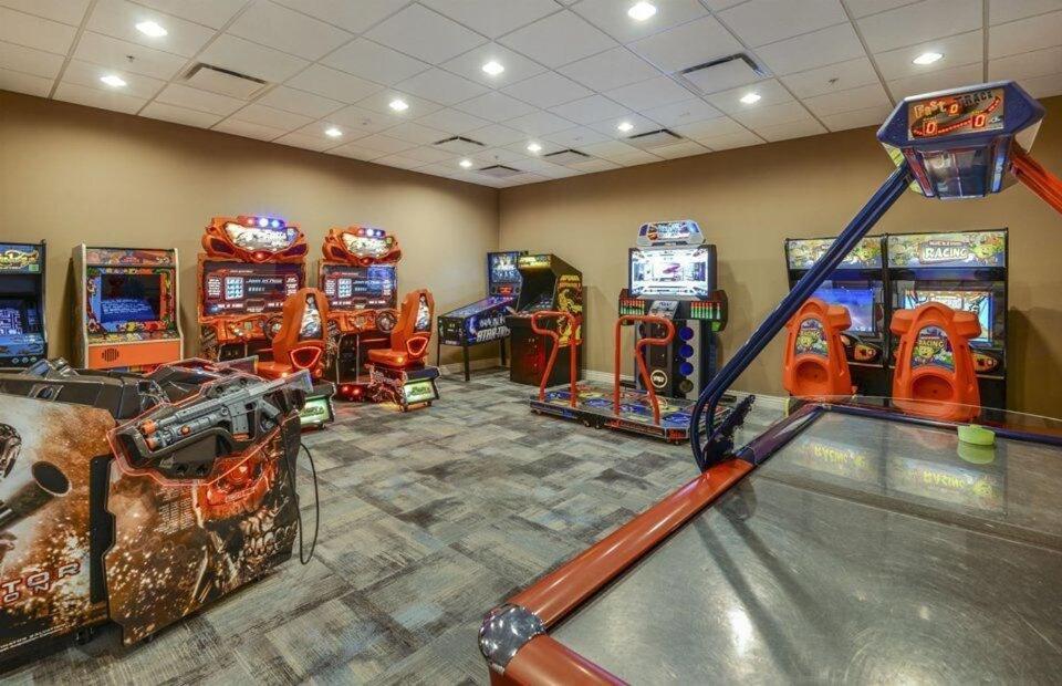 Luxury Windsor Resort Near Disney Oversize Pool Villa Kissimmee