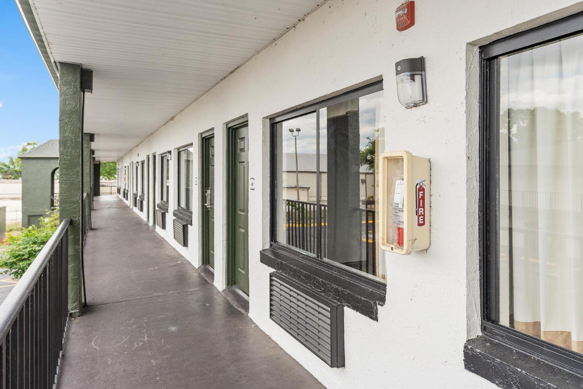 Baymont By Wyndham Downtown