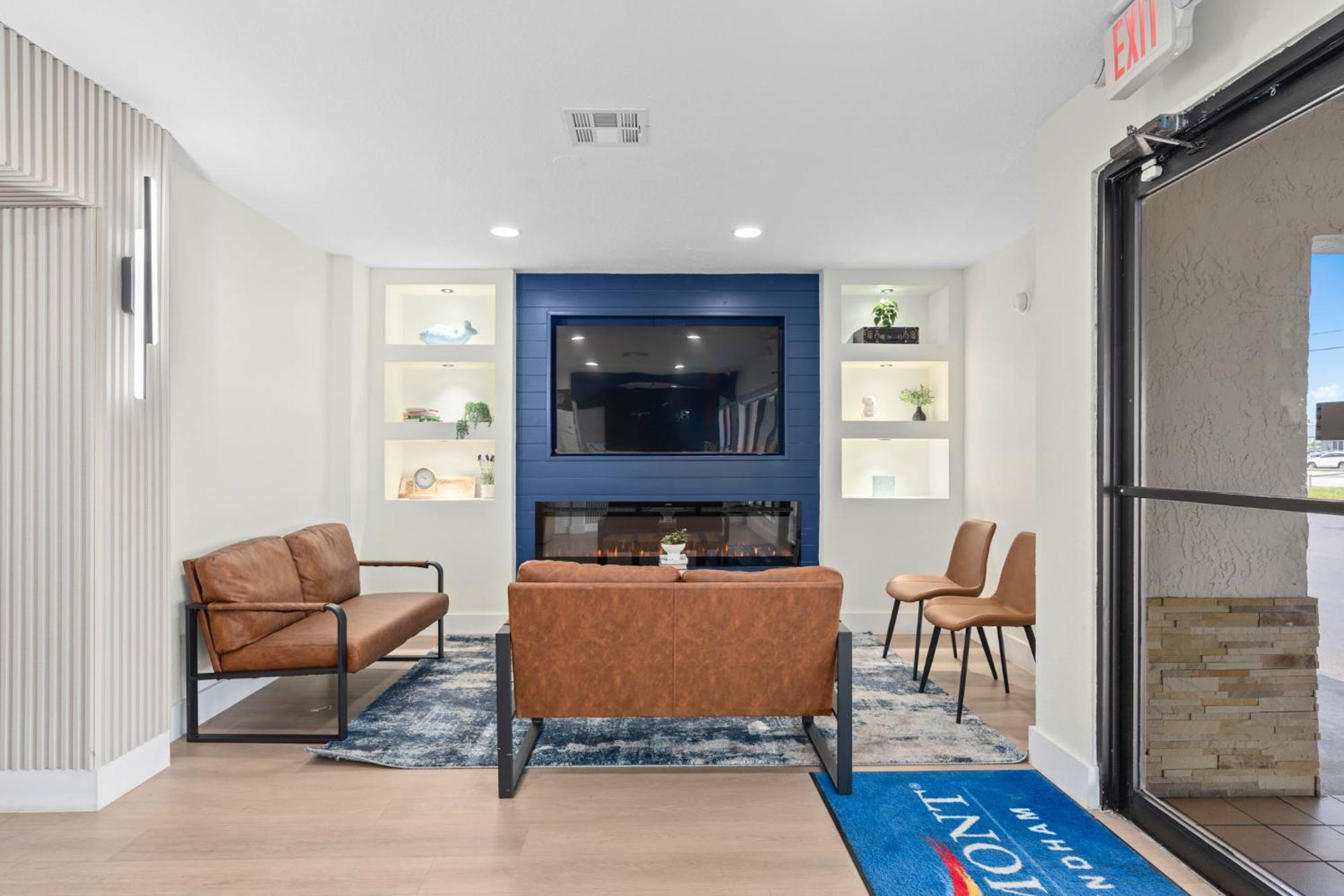 Baymont By Wyndham Downtown