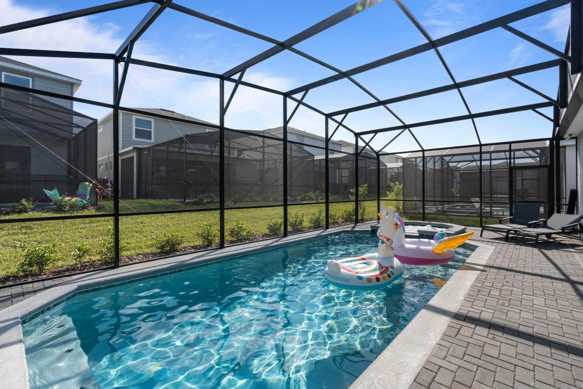 Resort Brand New 10bdrms At Windsor Cay *