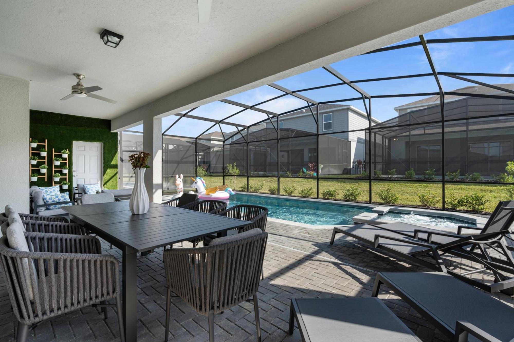 Brand New 10bdrms At Windsor Cay Orlando