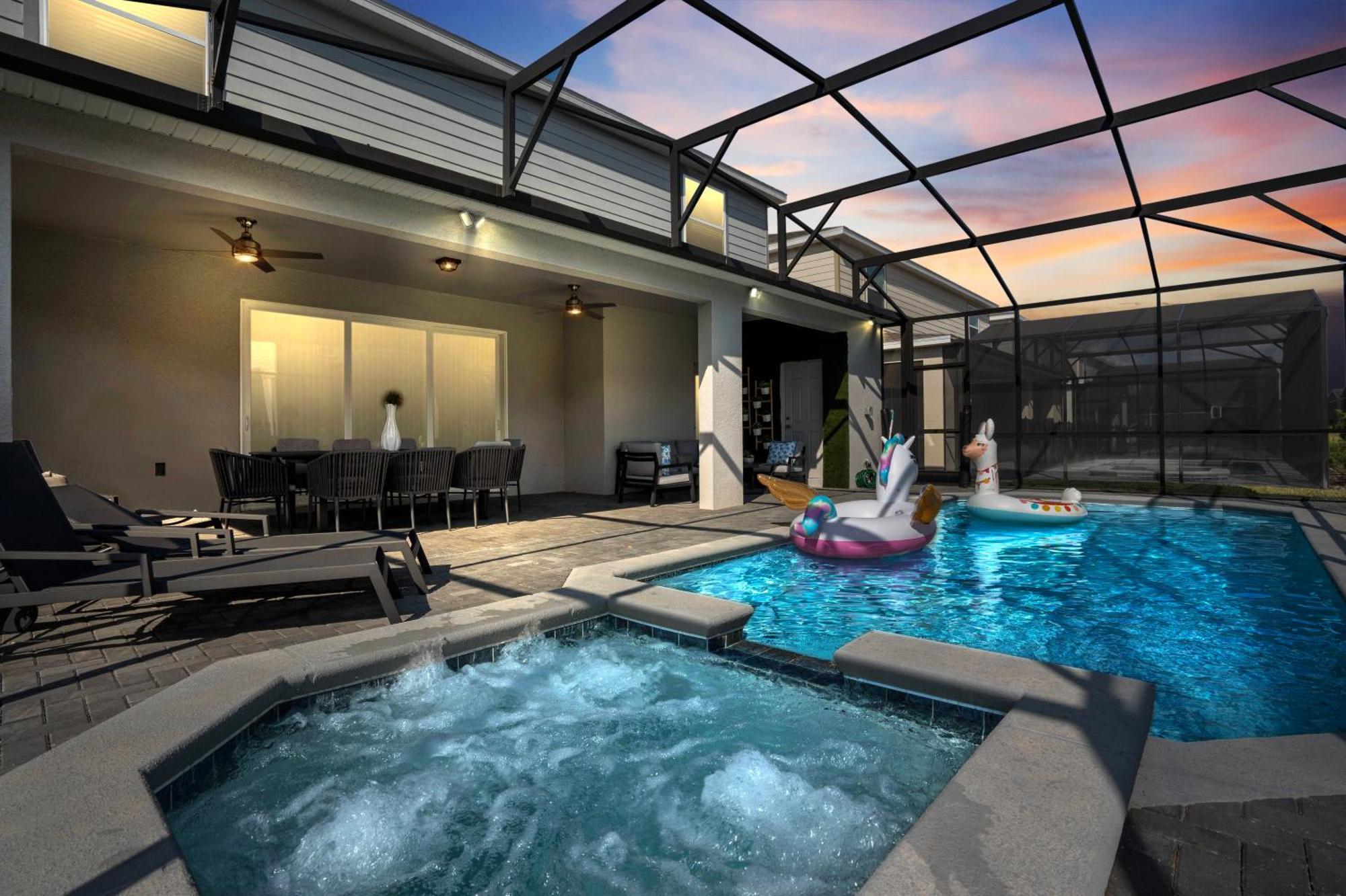 Brand New 10bdrms At Windsor Cay Resort