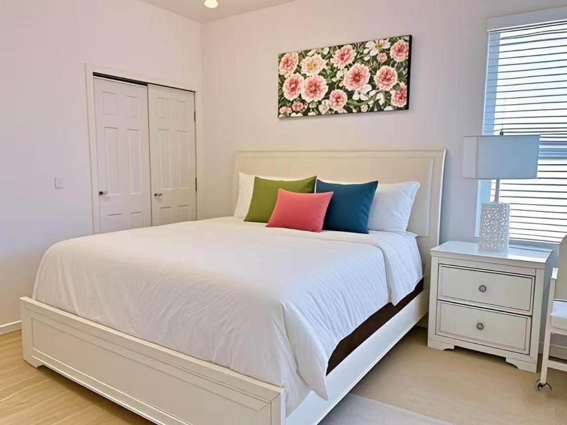 Guest house Elegant King Queen -private Bath-5 Star Resort-pool-spa-club-disney-water Park-wifi-smart Tv