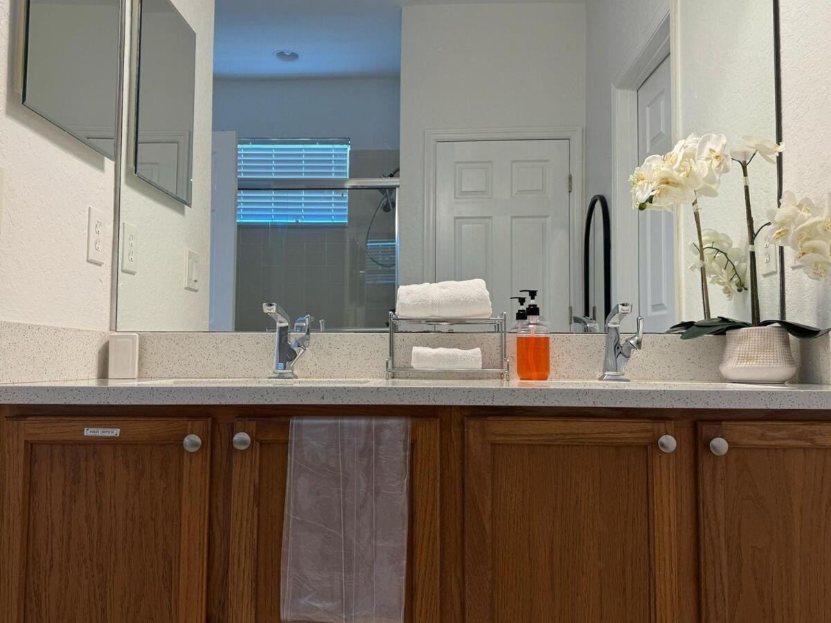 2632 Pristine 5bedroom At Kissimmee