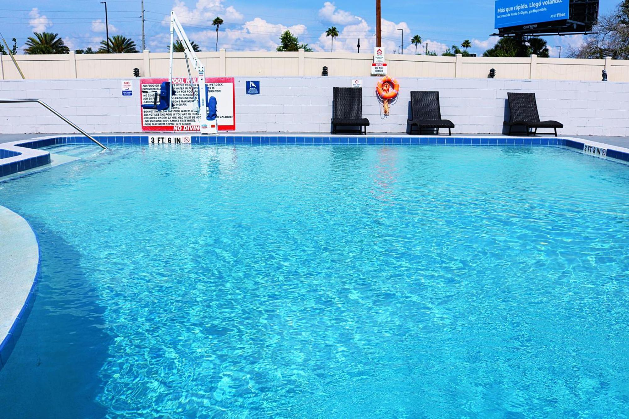 Magic Key - Near Motel 3*