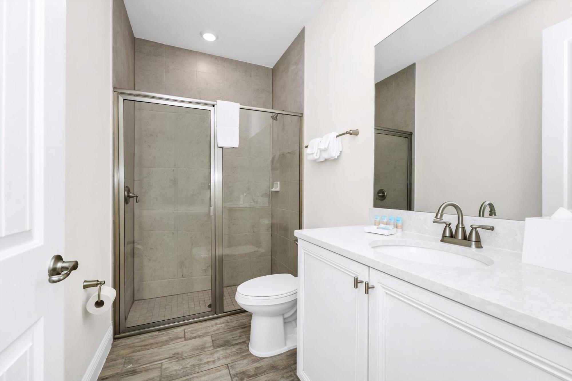 Tranquil Near With Margaritaville Island H20 Waterpark Access - 2928cs Villa *
