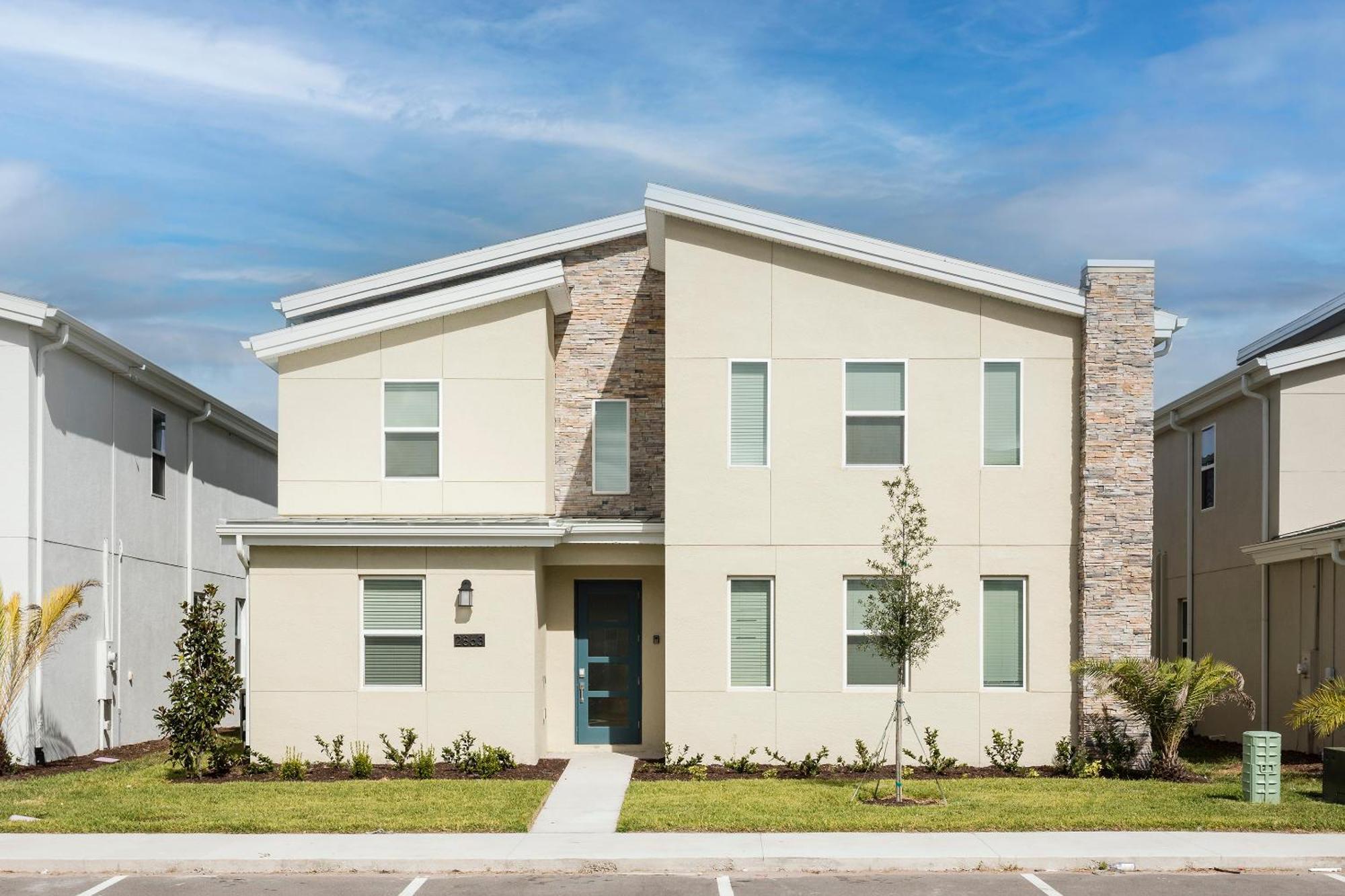 Lakeview In Storey By Diamond