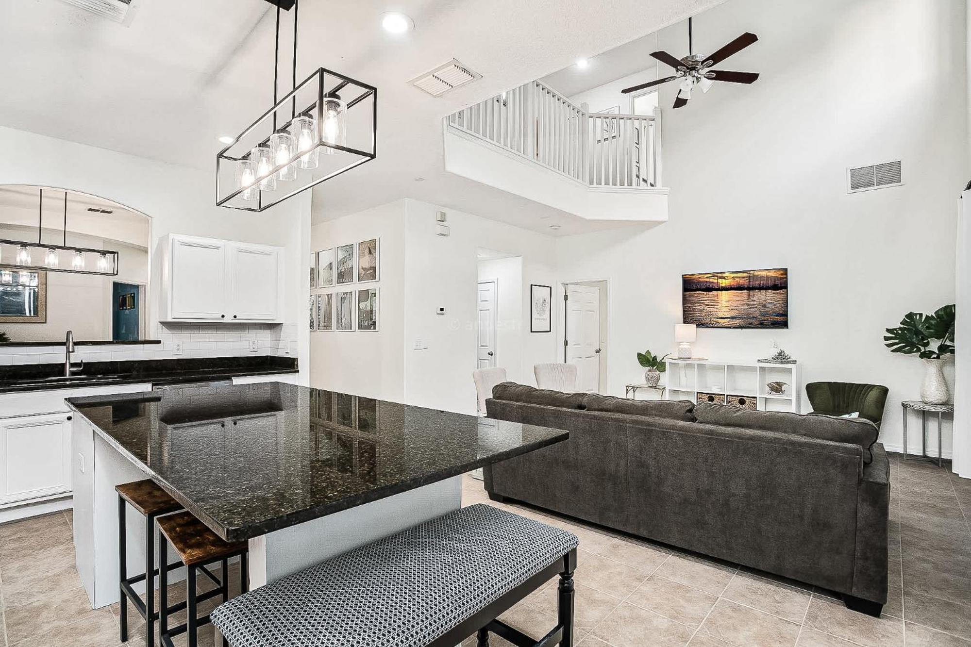 Dazzling 7br With Pool & Game