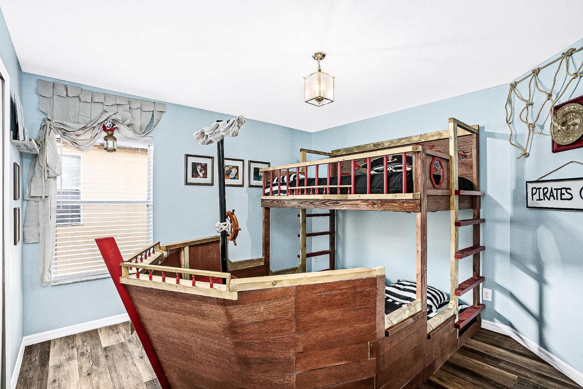 Dazzling 7br With Pool & Game * Kissimmee