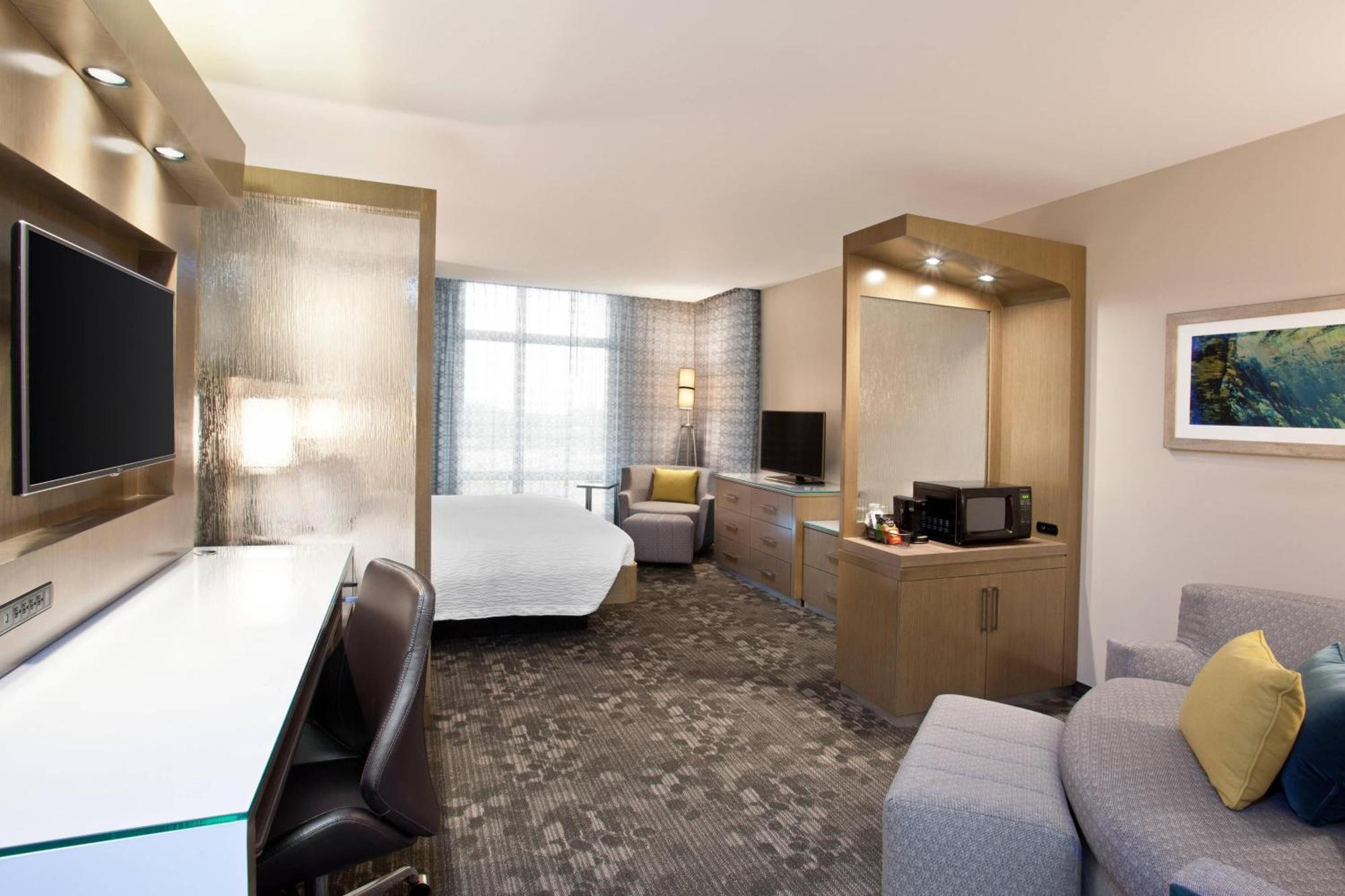 Courtyard By Marriott Orlando South/grande Lakes Area
