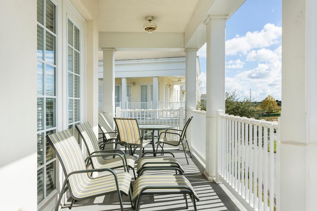 Reunion Terrace Key *