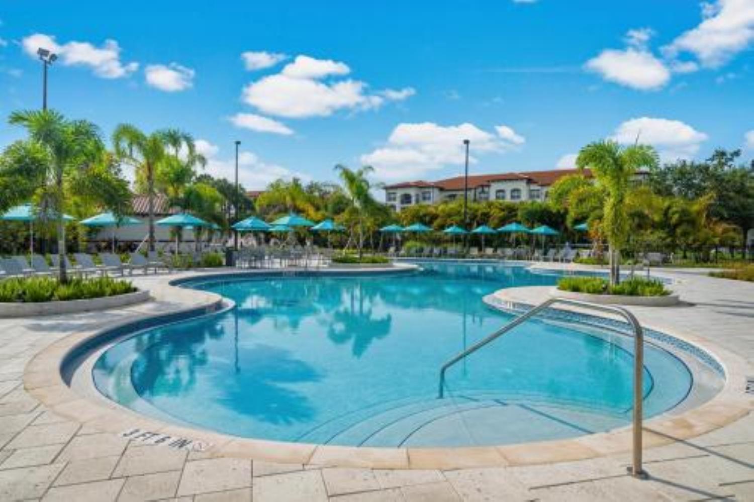Apartment 4840 A Hidden Gem In The Heart Of - 303