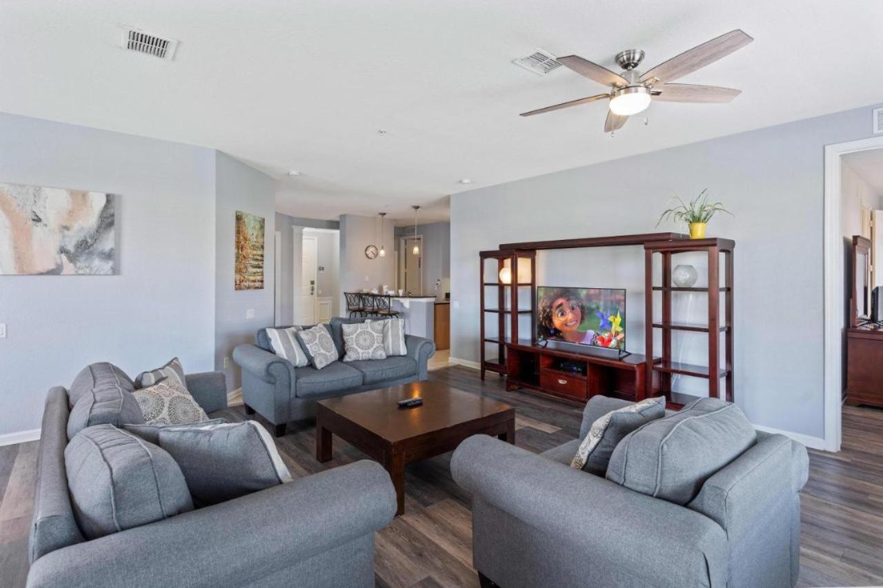 Apartment 4840 A Hidden Gem In The Heart Of - 303 *
