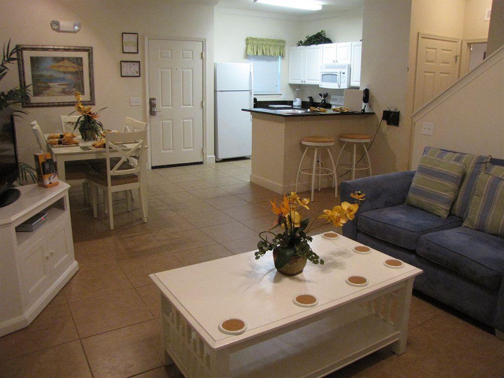 Lucaya By Funquest Vacation Resort 3*