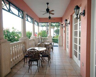 Resort At Summer Bay 3*