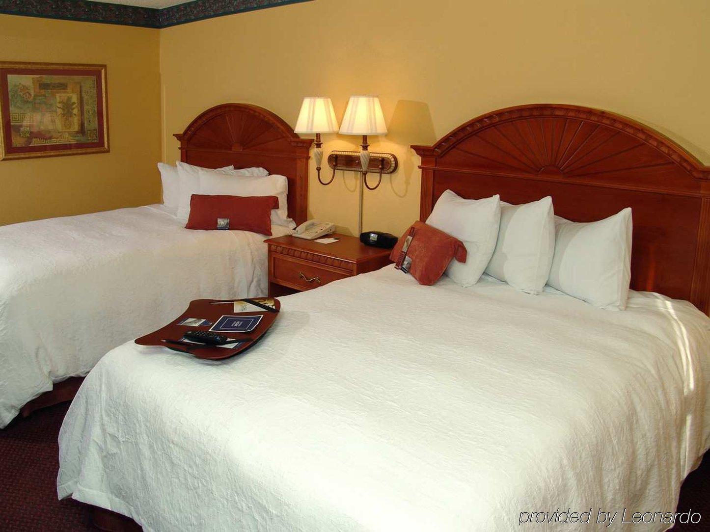 Ramada By Wyndham Florida Mall 3*