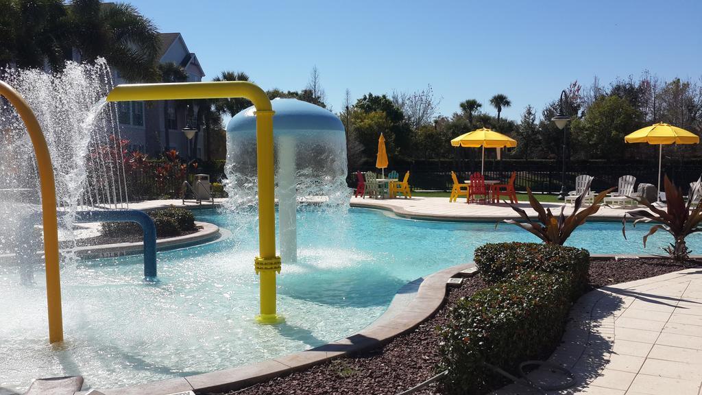 Runaway Club Apartment Kissimmee