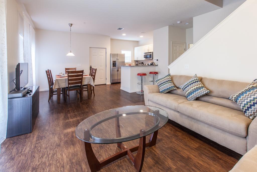 Lucaya Village Townhomes Resort 4*