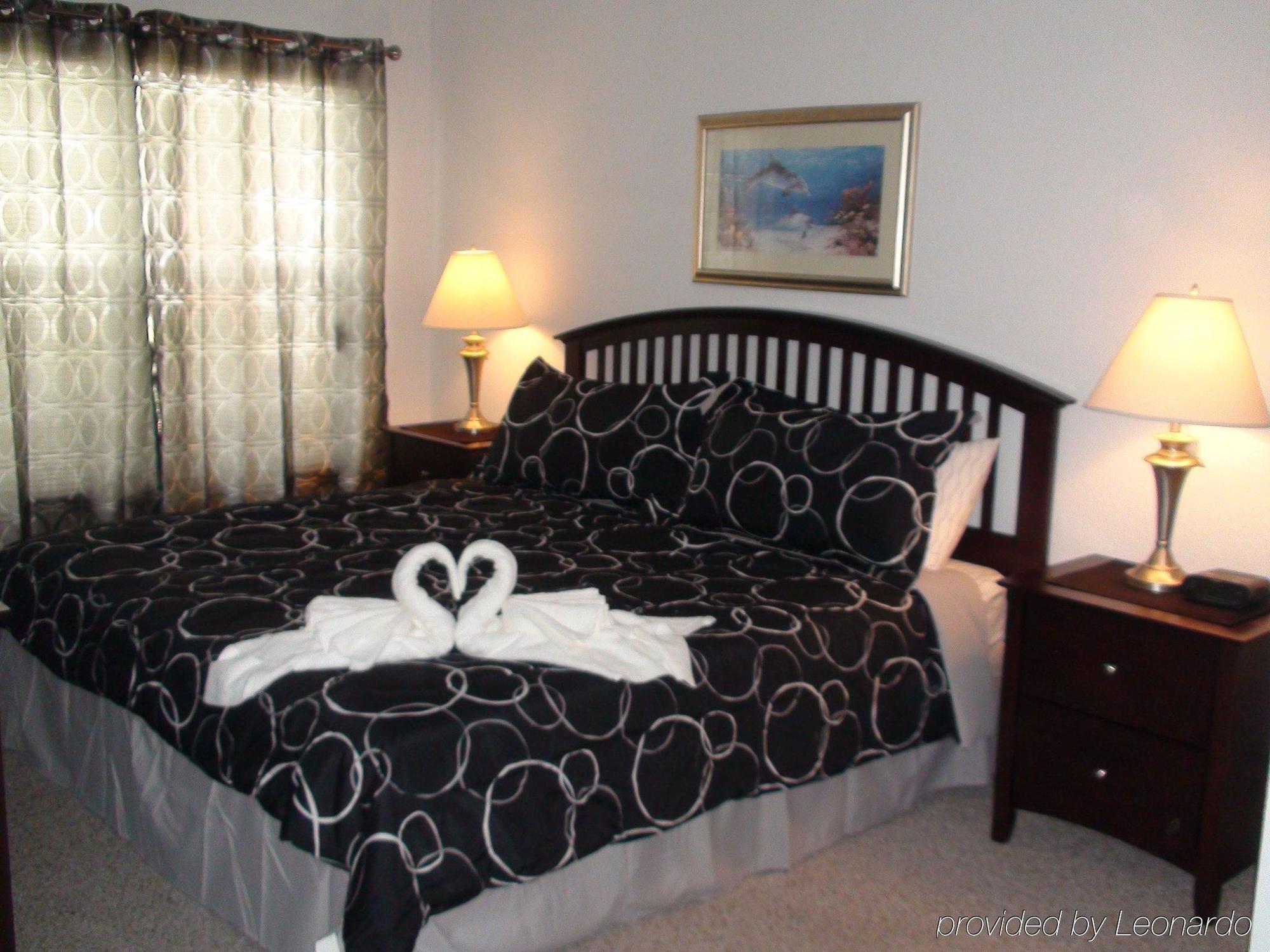 Villas At Seven Dwarfs Lane Resort *