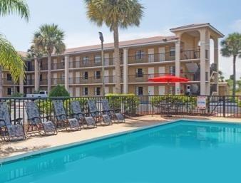 Hotel Surestay By Best Western Clermont Theme Park West 3*