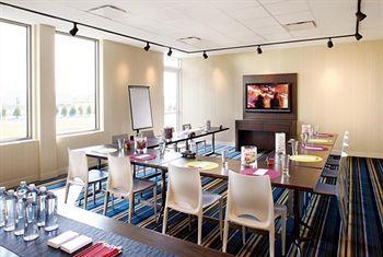 Aloft Downtown 3*