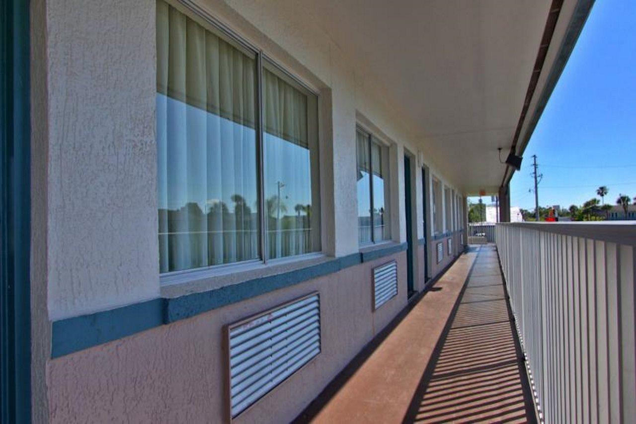 Motel Super 8 By Wyndham