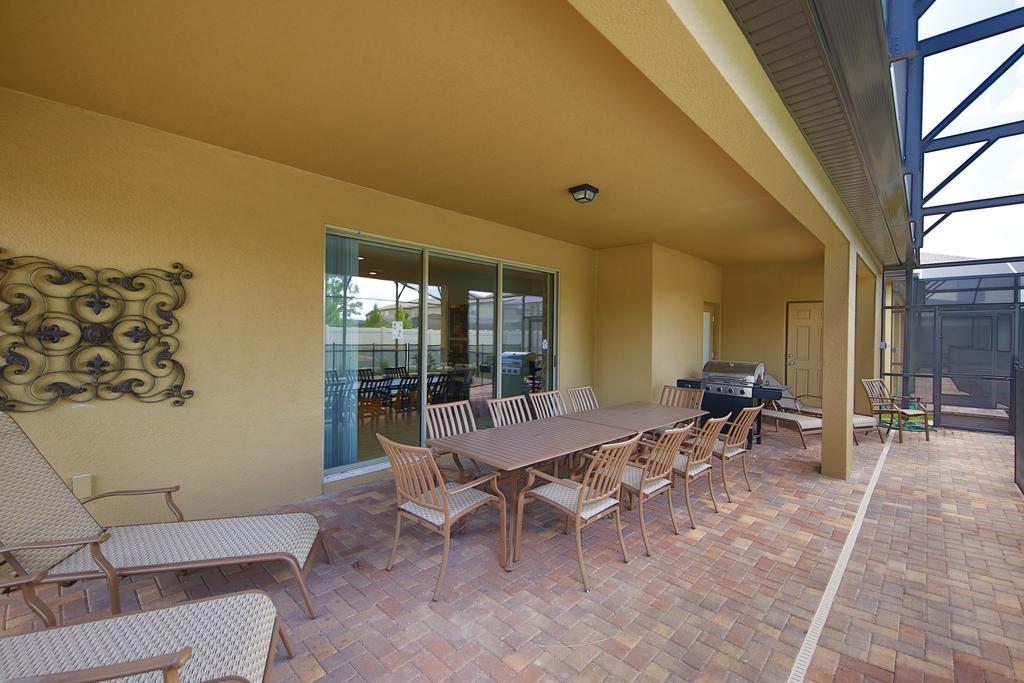 Villa 9bd/6ba For 22 Sleeps *
