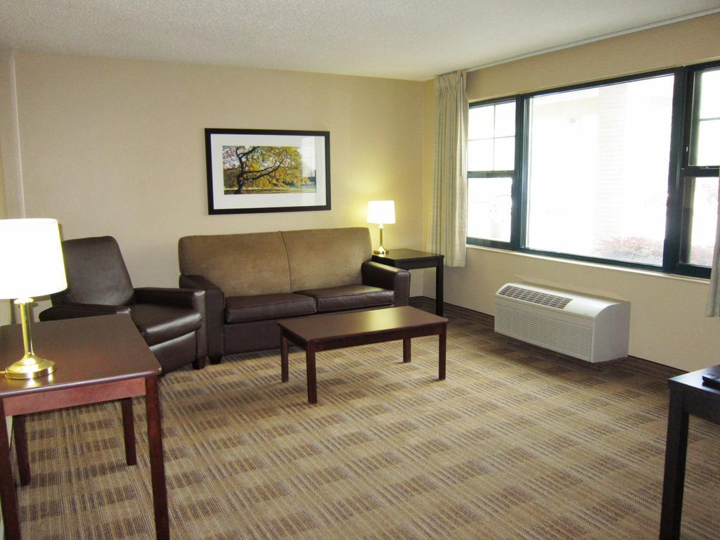 Extended America Select - Orlando - Maitland - 1760 Pembrook Dr 2*