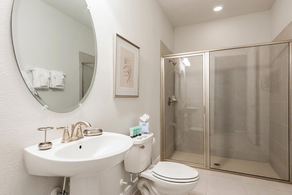 Vibrant Elite With Theater Near By Rentyl - 7605m Holiday home Orlando