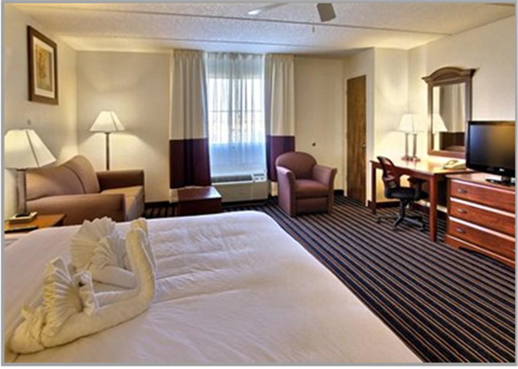 Comfort Kissimmee-lake Buena Vista South Inn 3*