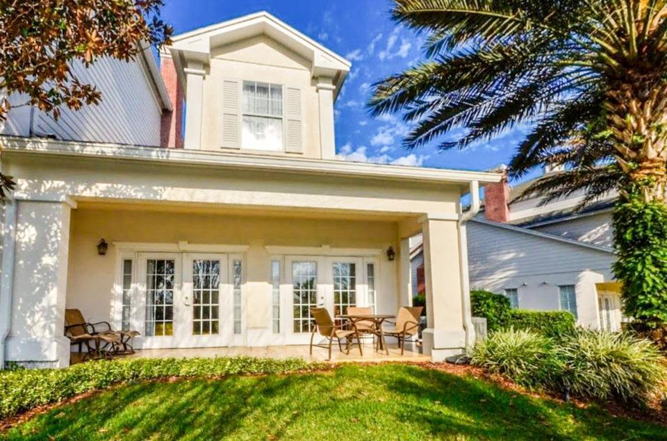 Holiday home Reunion Townhouse