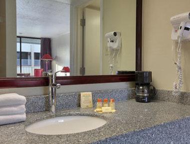 Hotel Days & By Wyndham Clermont