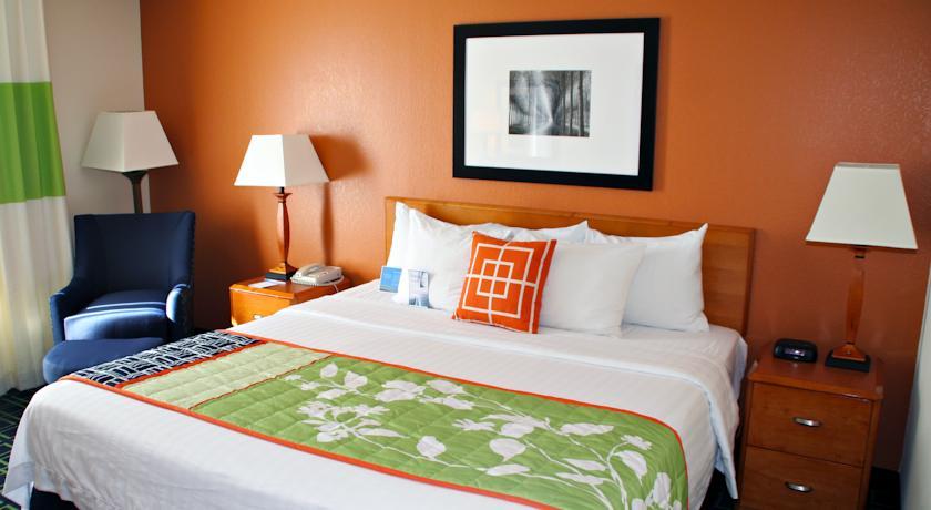 Fairfield And By Marriott Near Universal Hotel Orlando