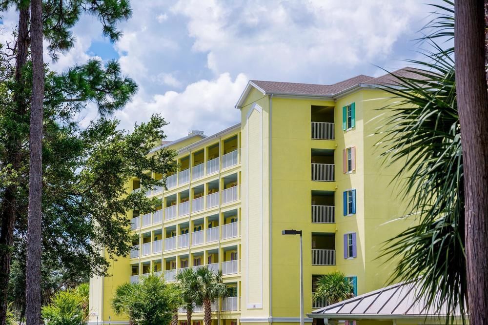 Barefoot Resort 3*