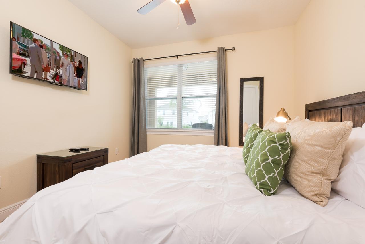Dreams Luxury With Private Water Park Villa Orlando