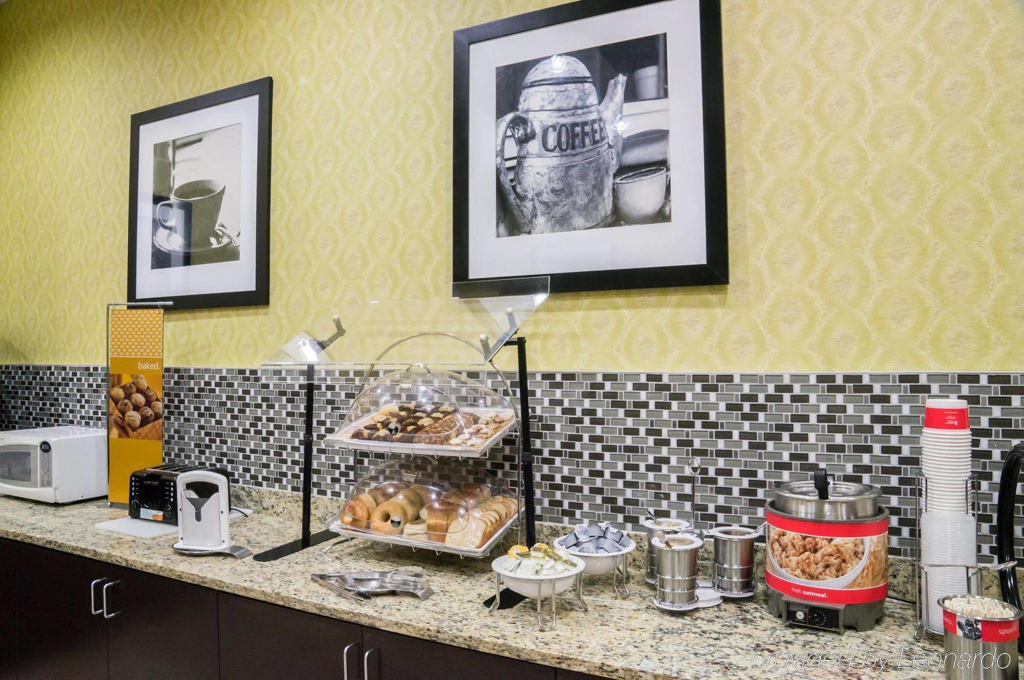 Ramada By Wyndham Florida Mall Hotel Orlando