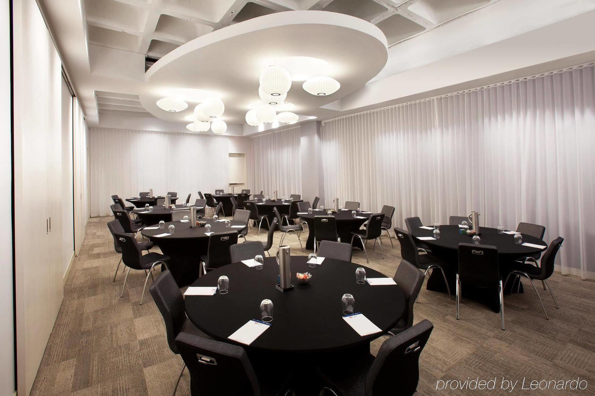 Aloft Downtown Hotel 3*