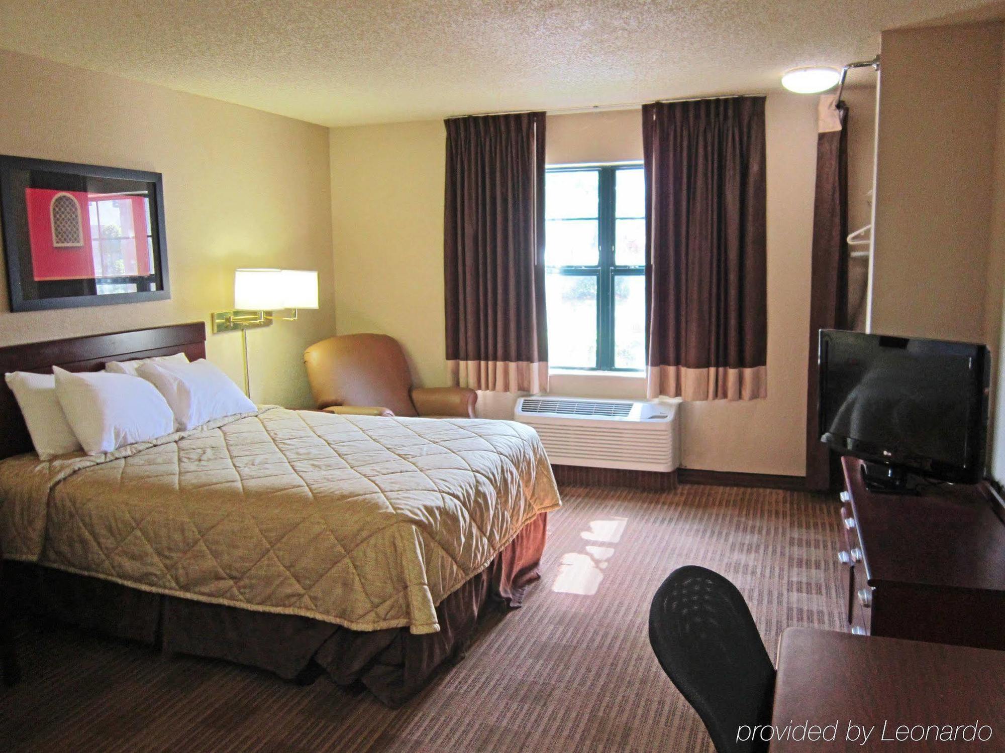 Extended America Select - Orlando - Maitland - 1760 Pembrook Dr Hotel 2*