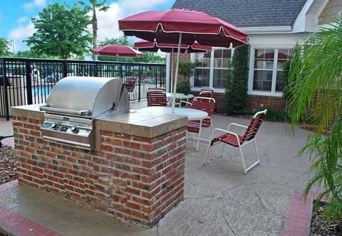 By Marriott Orlando East/ucf Area 3*