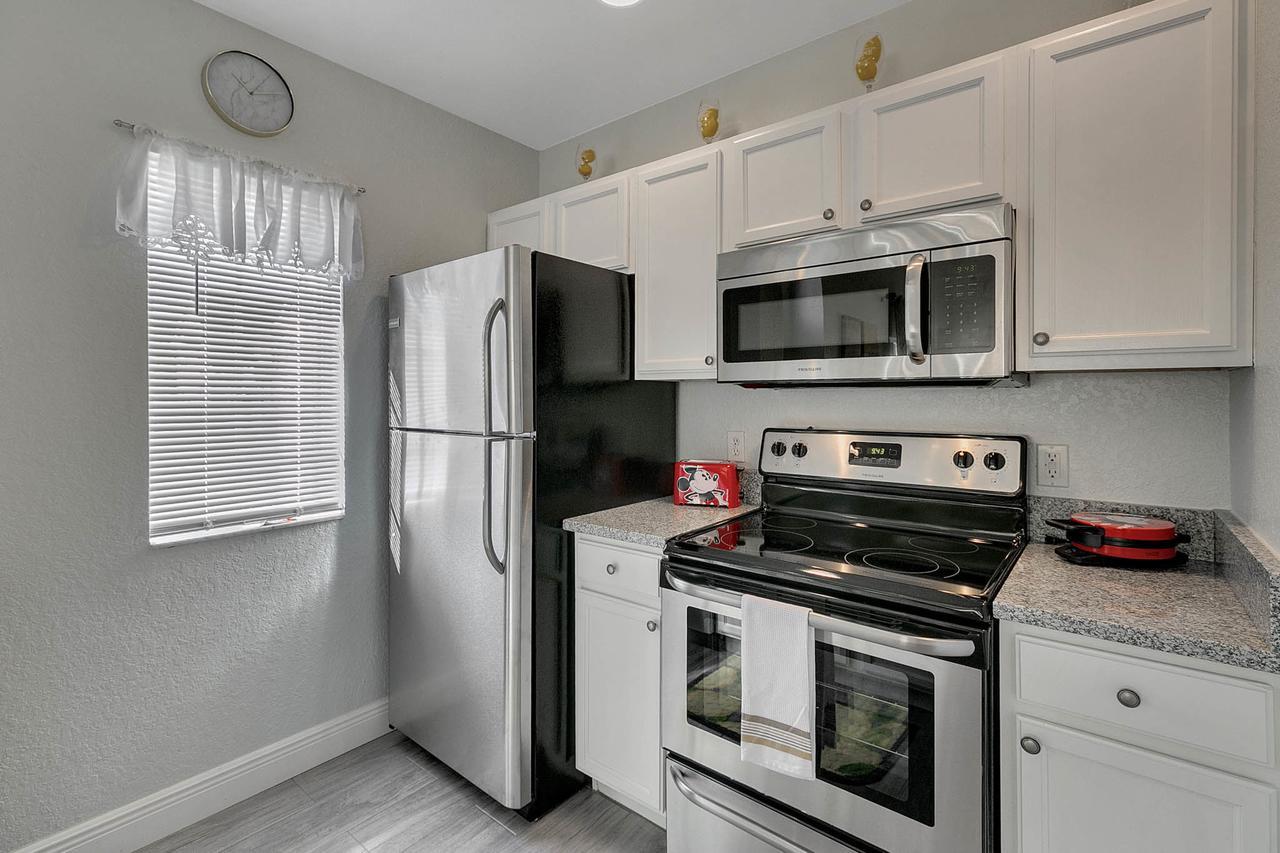 Family-friendly House - Near Holiday home Orlando