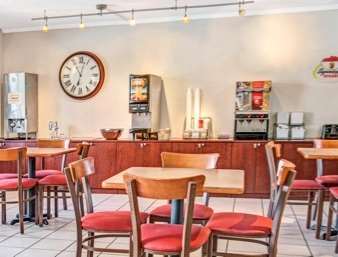 Motel Super 8 By Wyndham Kissimmee