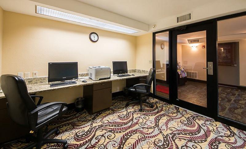 Ramada By Wyndham Florida Mall Orlando