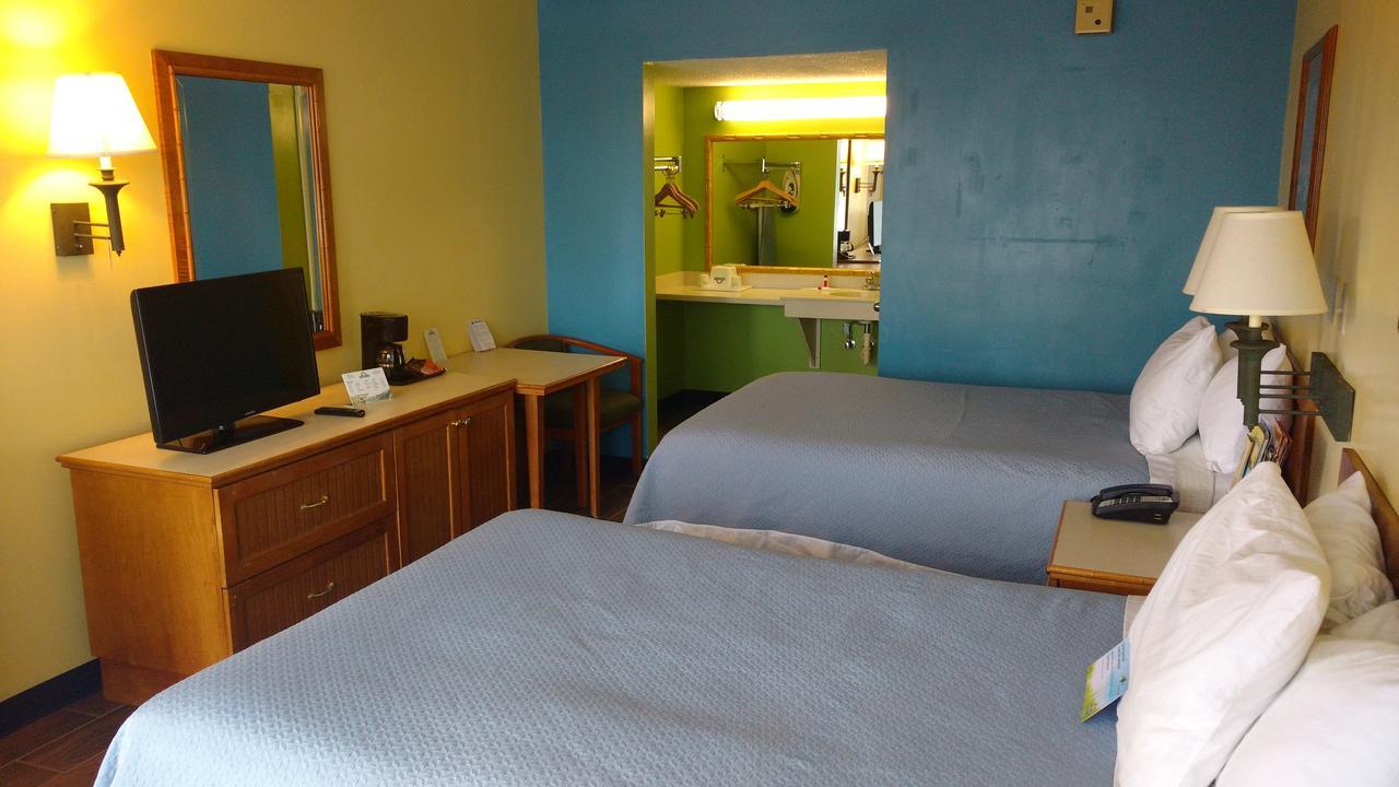 Rodeway Davenport-champions Gate Inn 2*