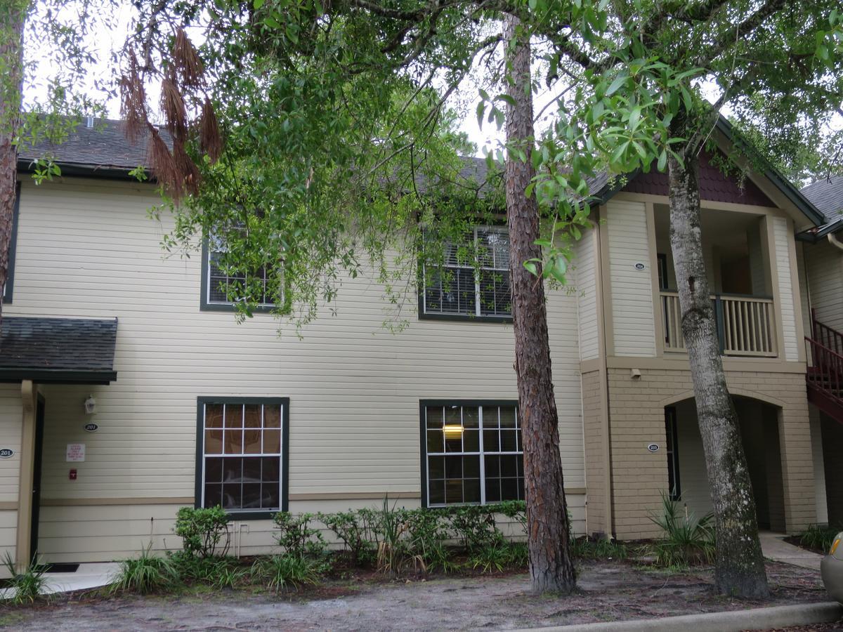 Oak Plantation