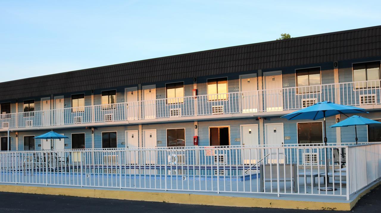 Motel Monte Carlo Inn- Near Kissimmee