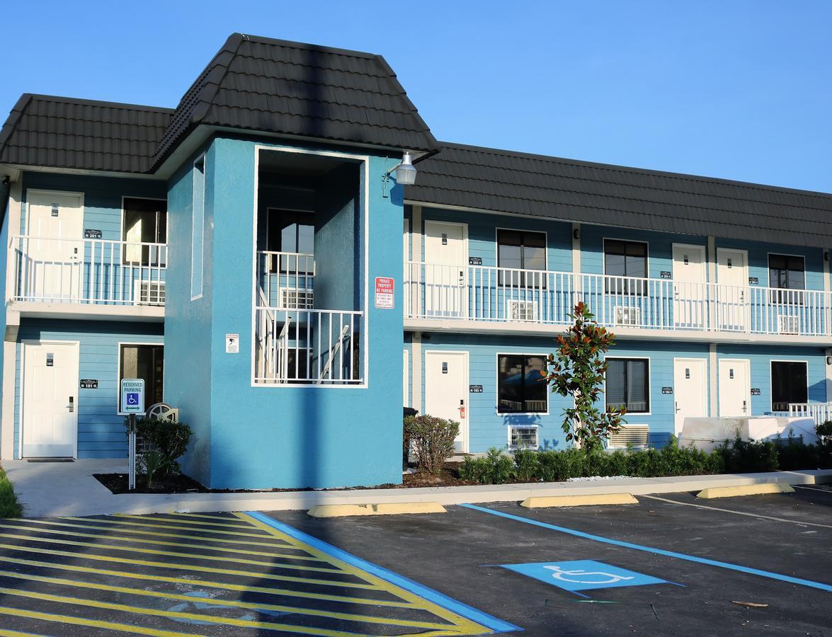 Monte Carlo Inn- Near Kissimmee