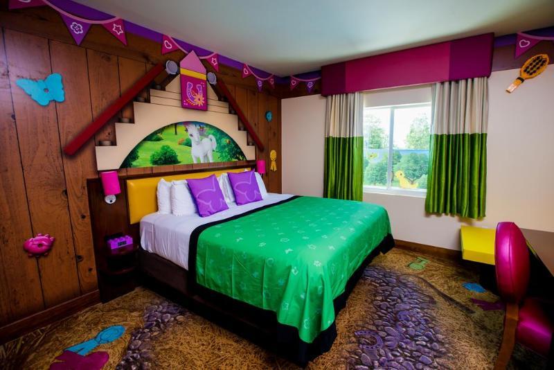 Legoland Retreat 3* Cypress Gardens
