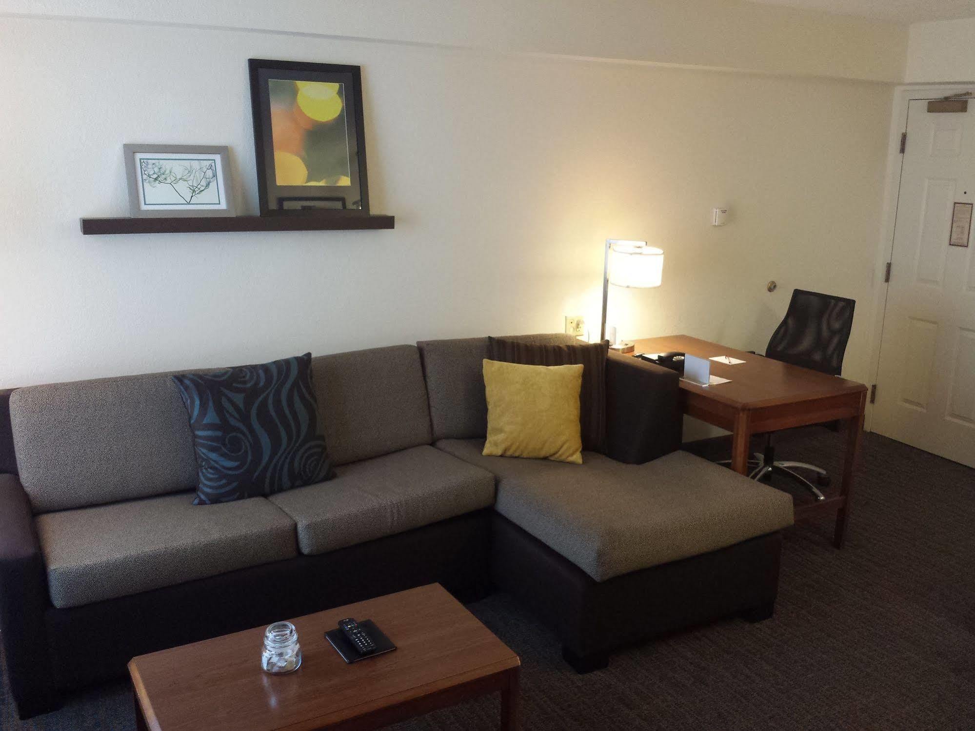 By Marriott Orlando East/ucf Area 3* Alafaya