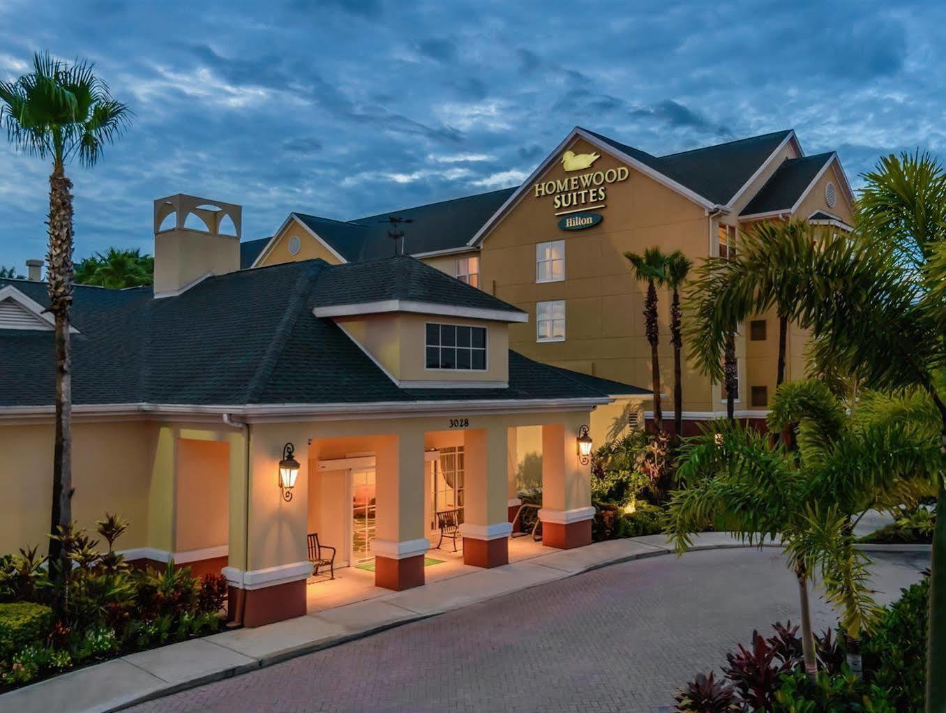 Hotel Homewood By Hilton Orlando-ucf Area 3*